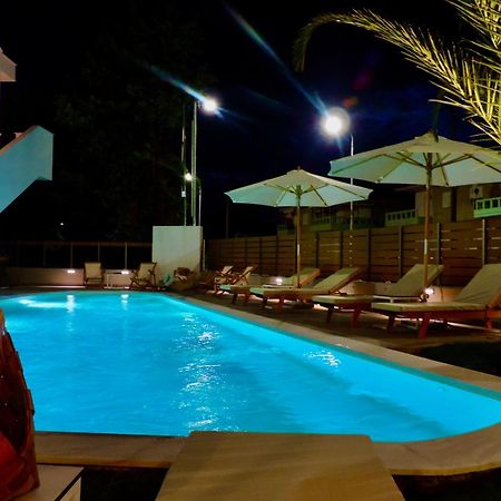 Essentia Vita Comfy Suites Limenas  Exterior photo