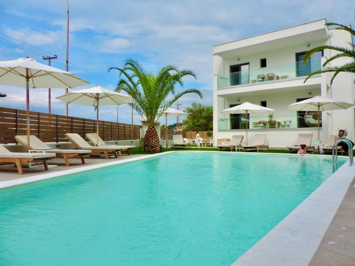 Essentia Vita Comfy Suites Limenas  Exterior photo