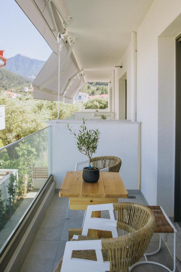 Essentia Vita Comfy Suites Limenas  Exterior photo